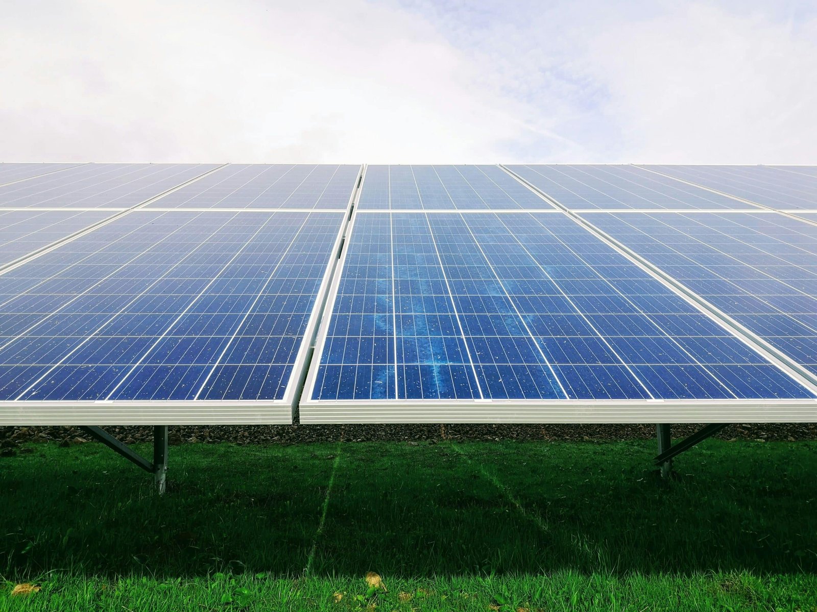 The Hidden Costs of a 100 Watt Solar Panel Price