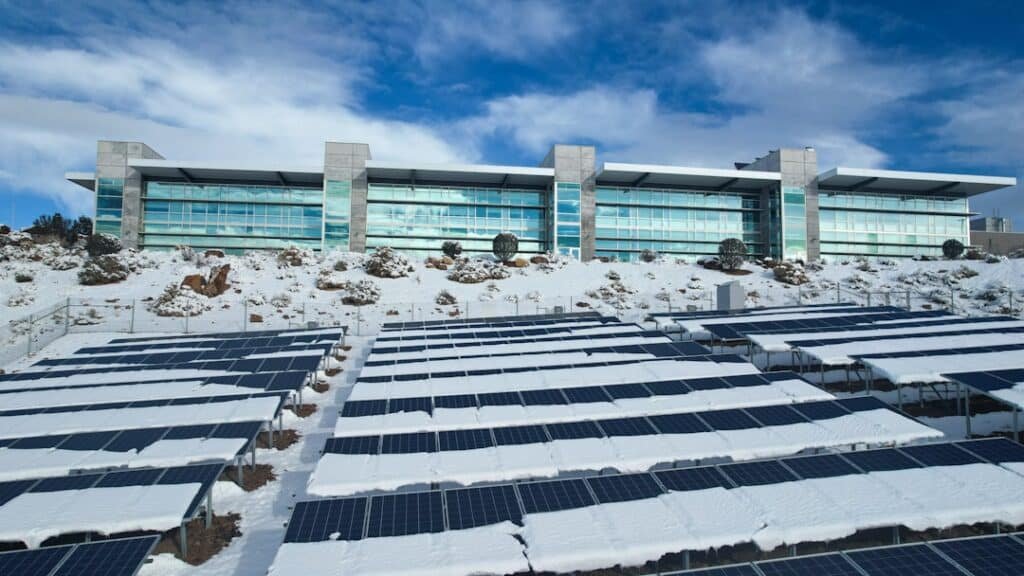 Photo Solar array