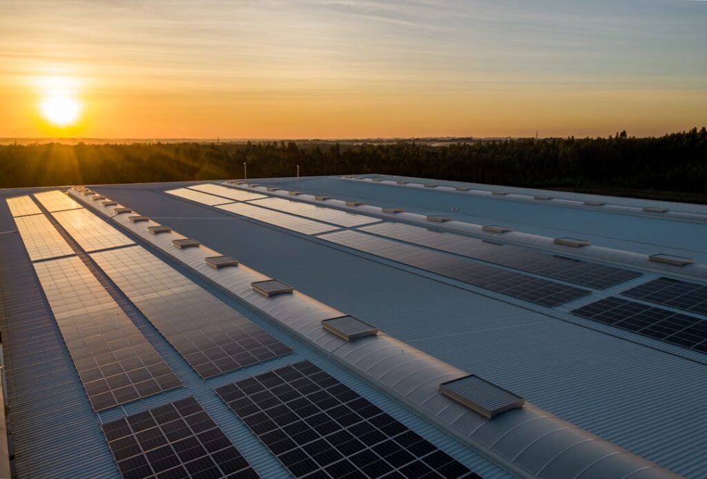 The Role of Solar Panels in Building Resilient, Sustainable Cities 1 Photo Solar panels