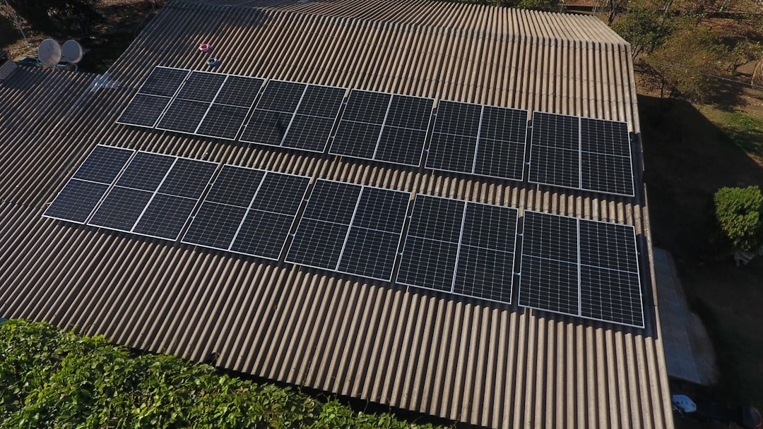 Photo Solar Companies Installation