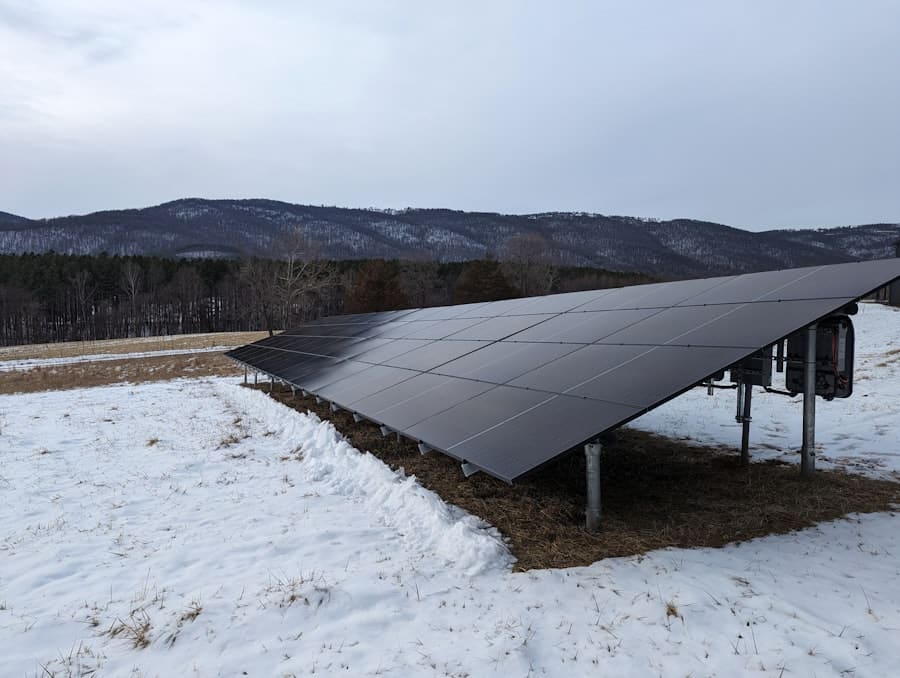 Photo Solar Companies Installation