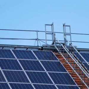 Photo Solar Companies Installation