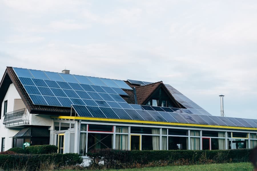 Photo Solar Companies Installation