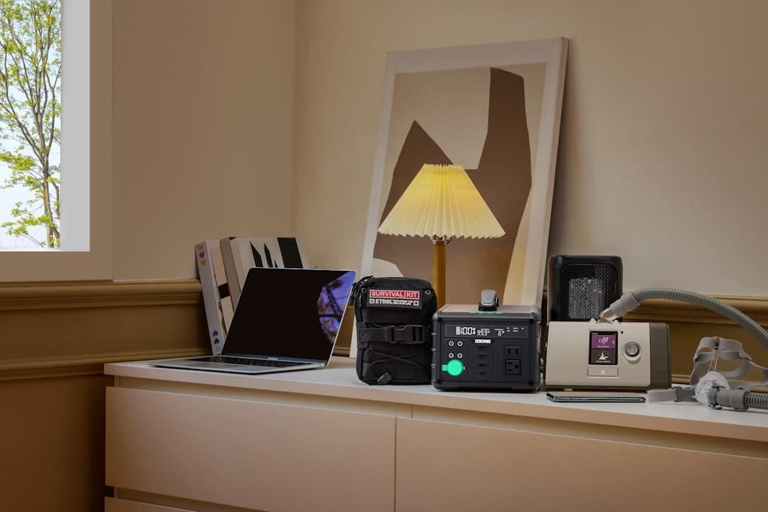 Photo Solar Battery Backup