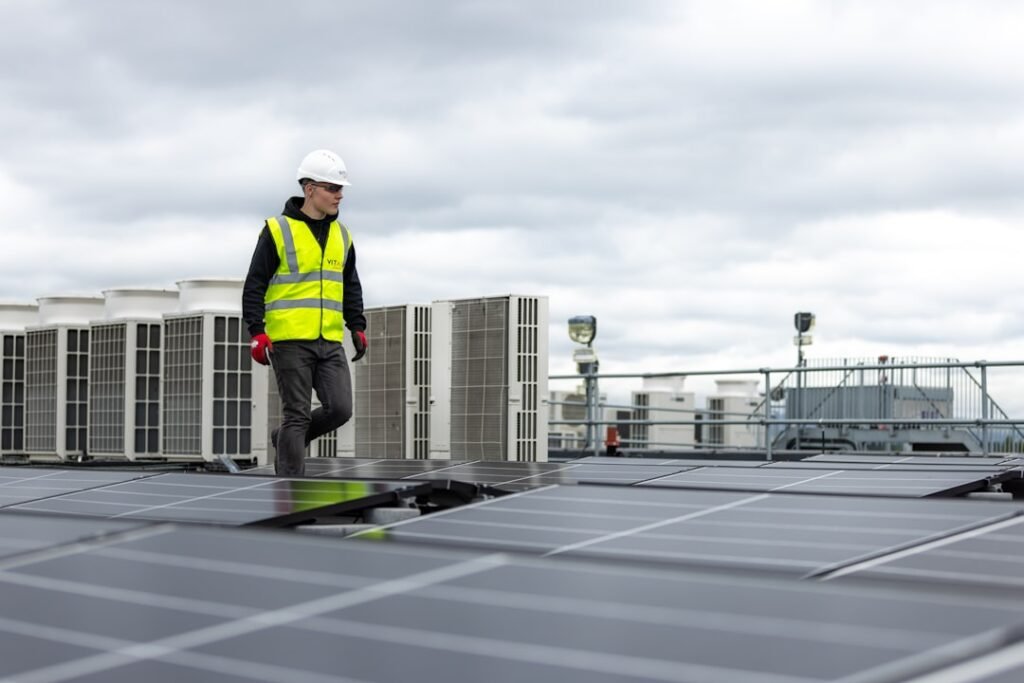 Photo Solar Contractors