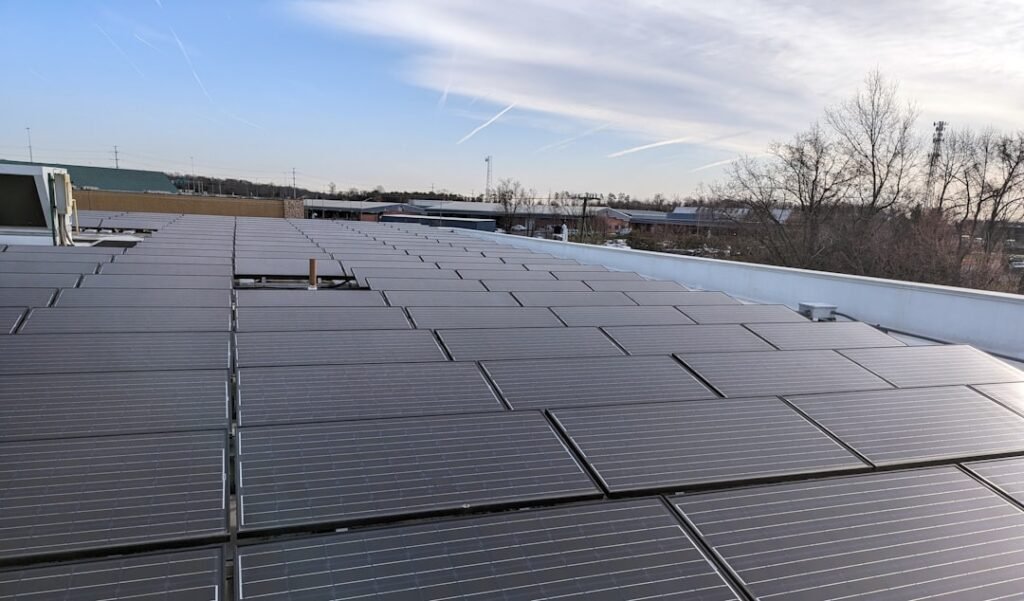 Photo Solar Installers