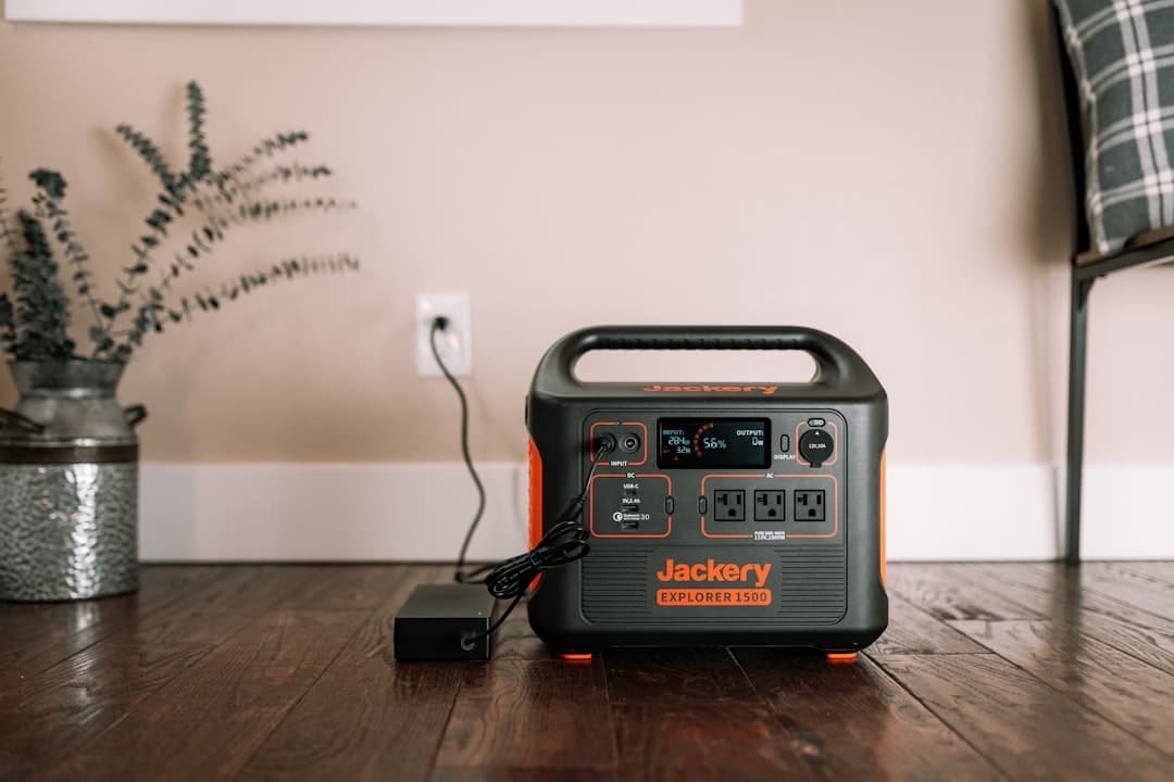 Photo Solar Battery Backup