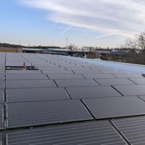 Photo solar panel installers