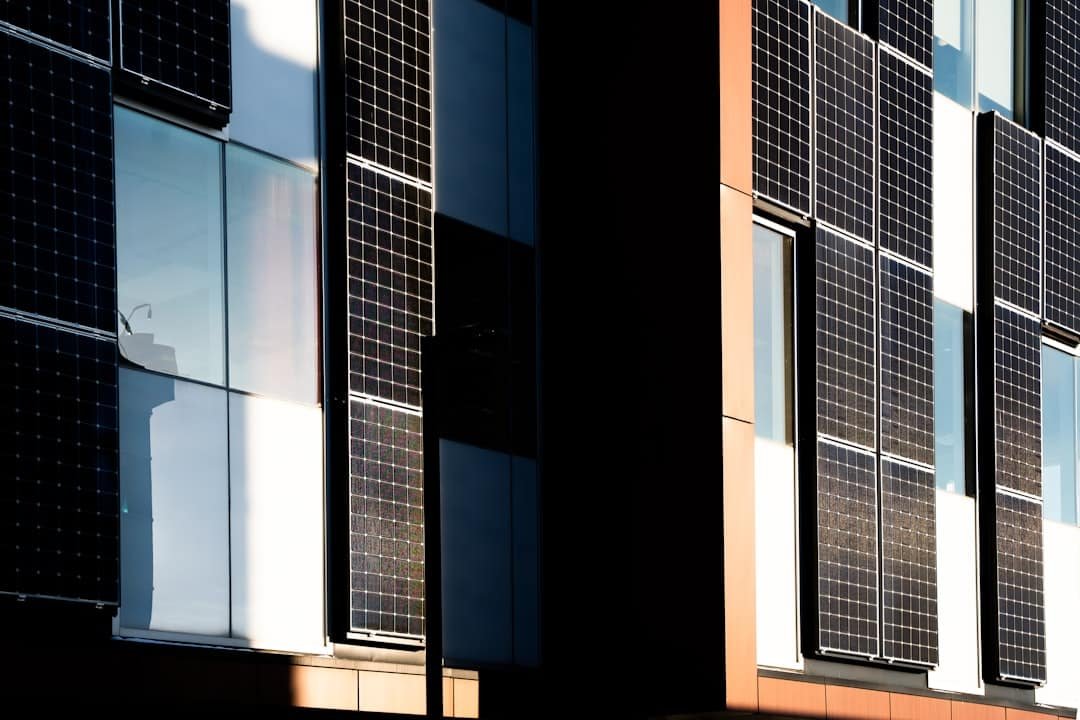 Photo Energy Efficient Solar Panels