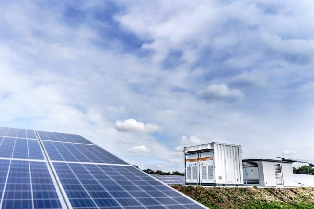 Photo Solar Battery Storage